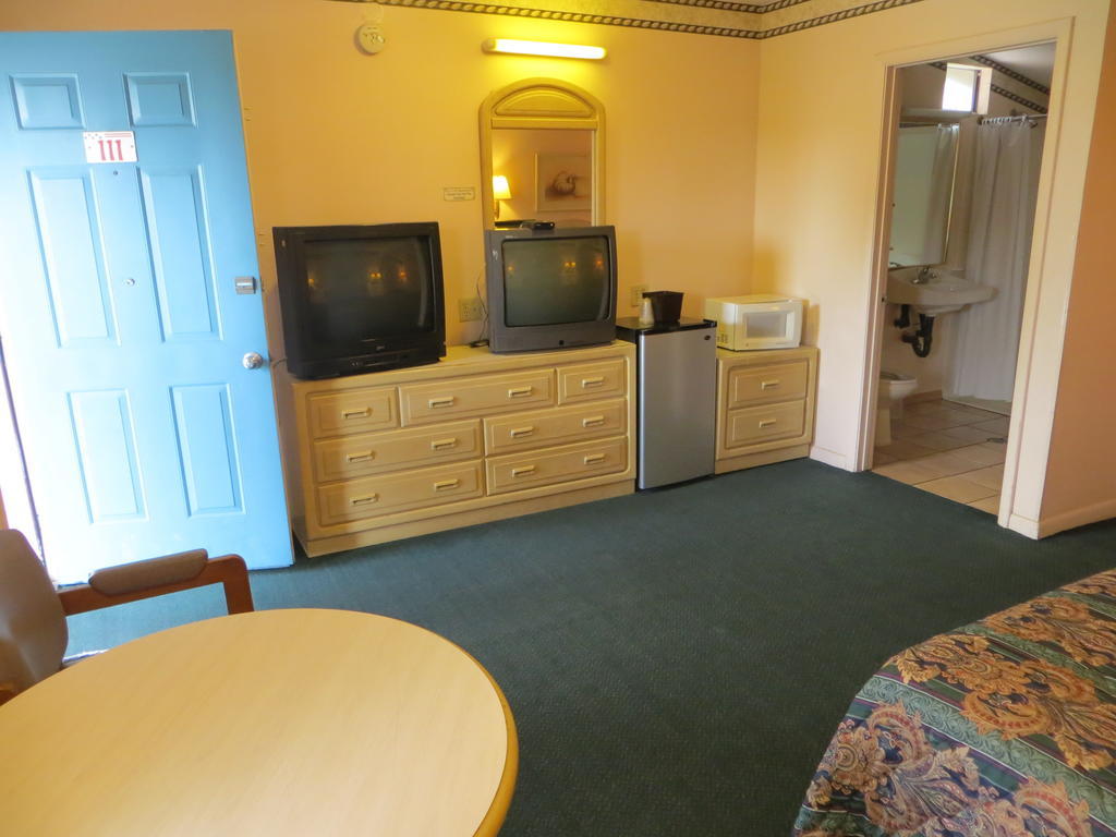 Budget Inn Себринг Экстерьер фото